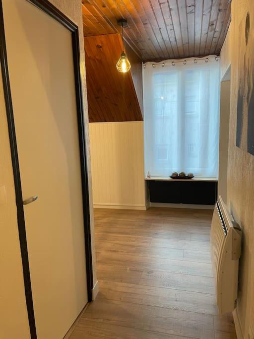 Appartement Un Cocon Au Coeur De La Champagne Avec Parking à Épernay Extérieur photo