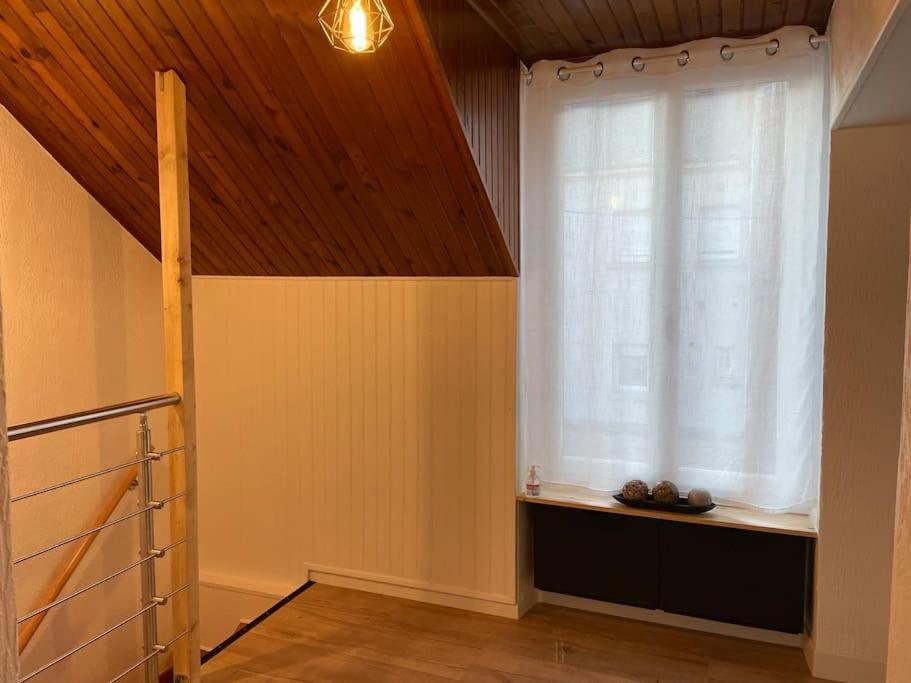 Appartement Un Cocon Au Coeur De La Champagne Avec Parking à Épernay Extérieur photo