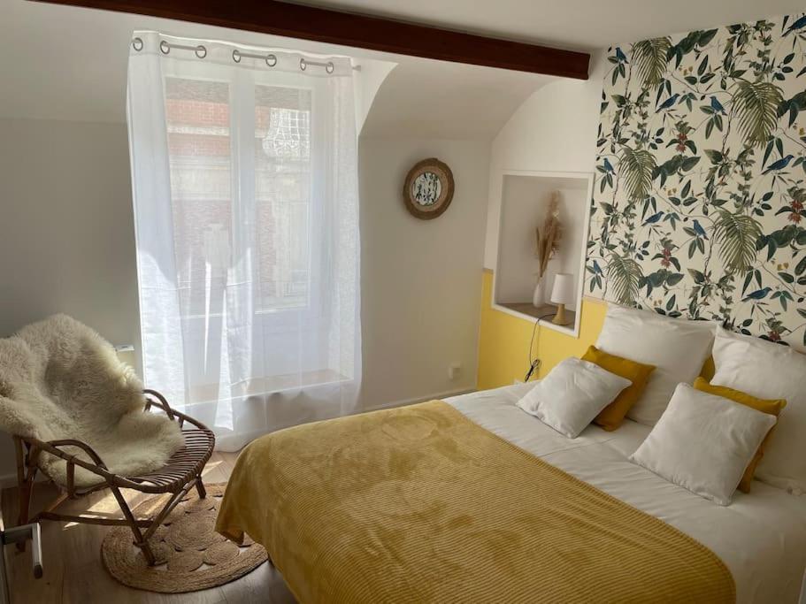 Appartement Un Cocon Au Coeur De La Champagne Avec Parking à Épernay Extérieur photo
