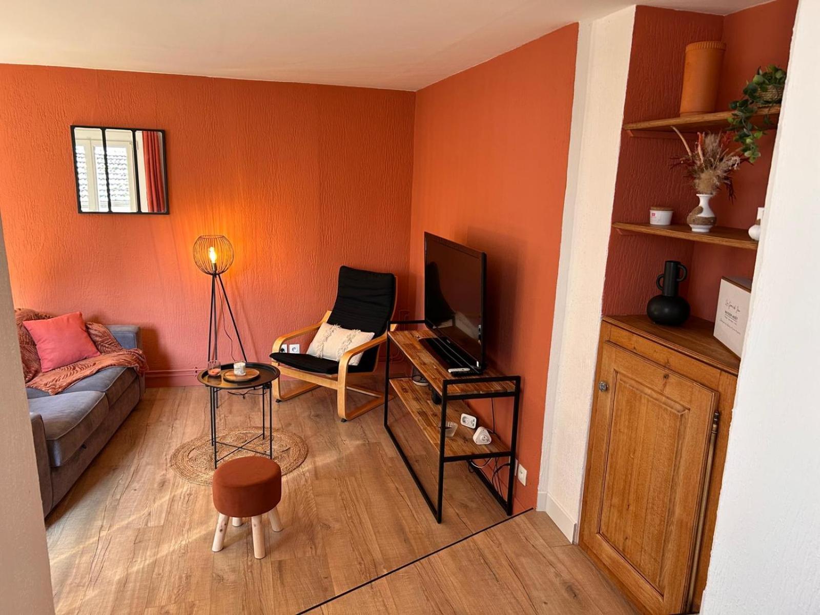 Appartement Un Cocon Au Coeur De La Champagne Avec Parking à Épernay Extérieur photo
